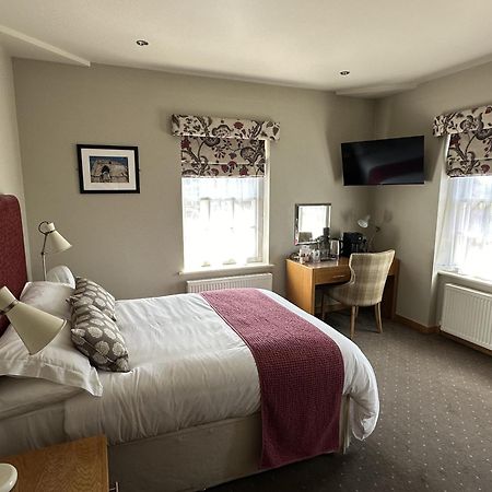 The Mitre Inn Knaresborough Esterno foto