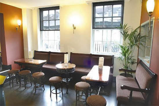 The Mitre Inn Knaresborough Esterno foto